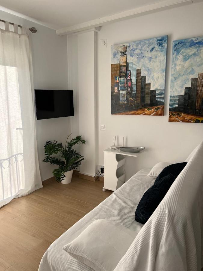 엠푸리아브라바 Apartamento Para 4 Personas A 200 M De La Playa. 아파트 외부 사진